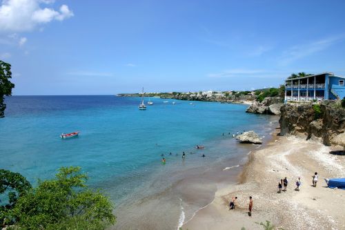 curacao beach water