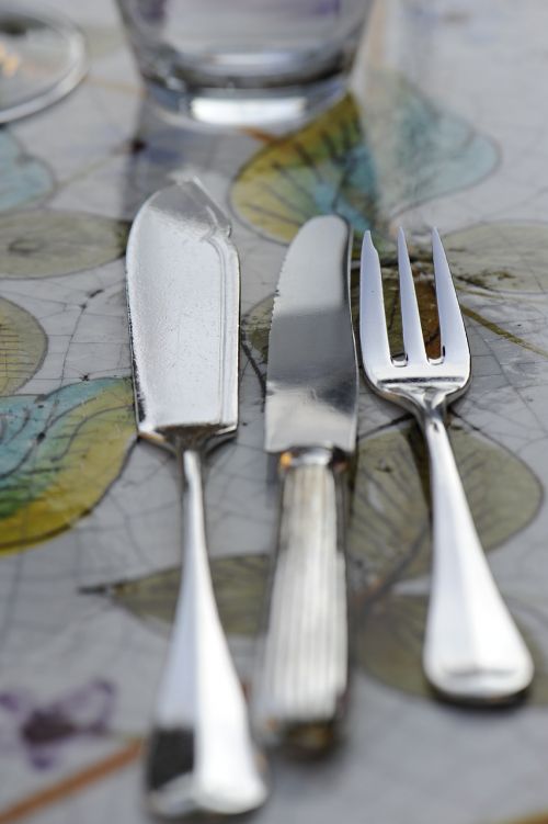 cutlery close fork