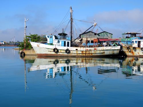 cutter ship port