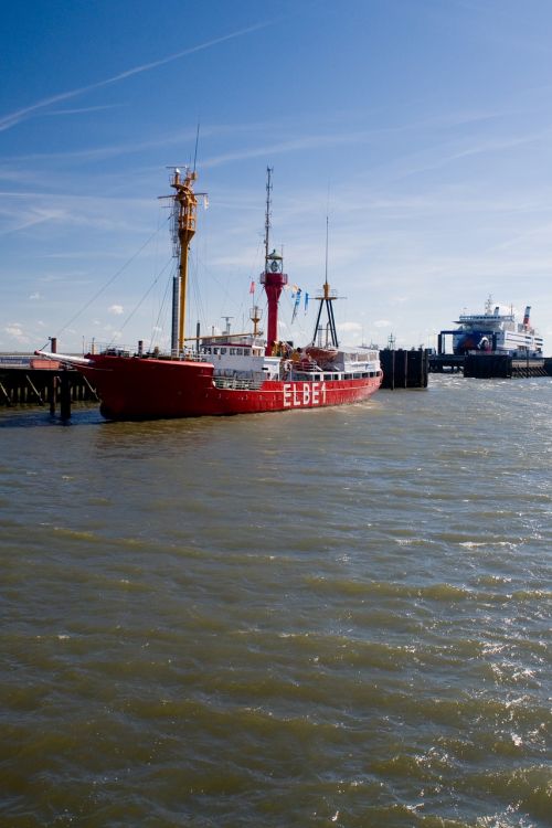 cuxhaven north sea port