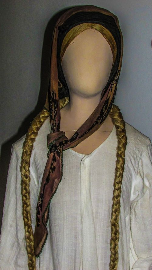 cyprus traditional clothing