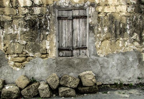 cyprus oroklini old house