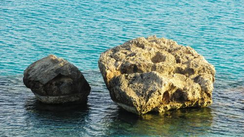 cyprus konnos bay rocks
