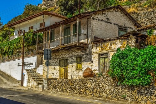 cyprus  moutoullas  village