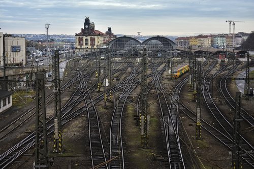 czech  prague  the main train station