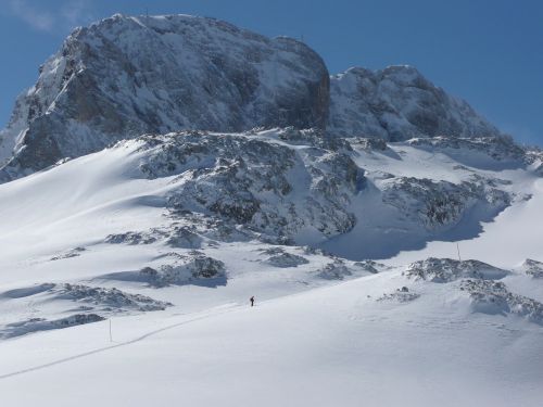 dachstein backcountry skiiing snow