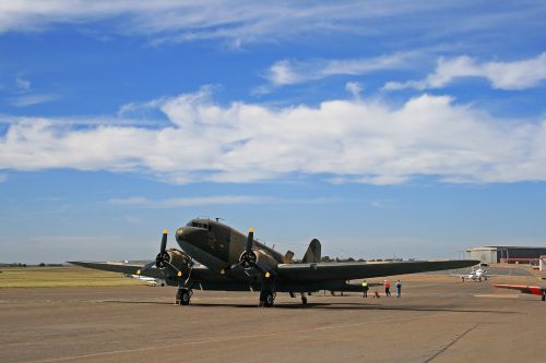 dakota aircraft c-47