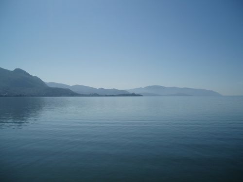 dali erhai lake highland lakes