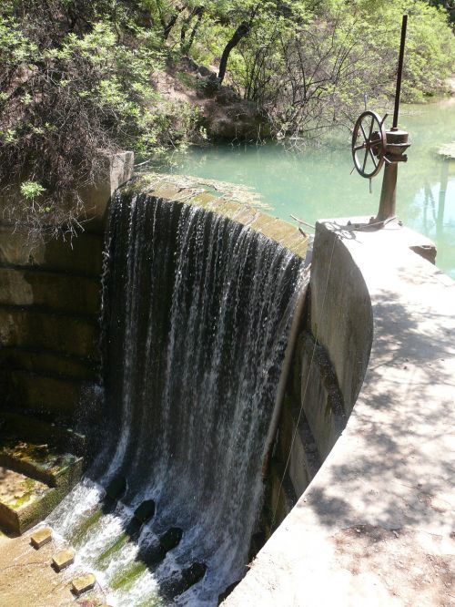 dam waterfall seven springs