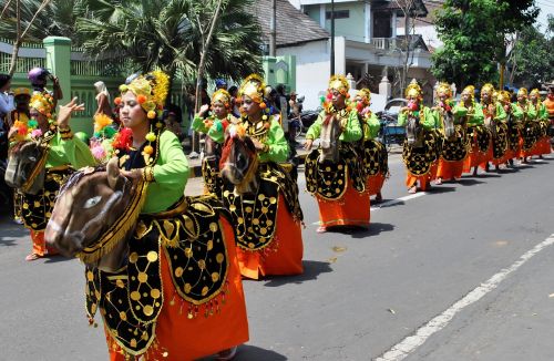 dance festival traditional