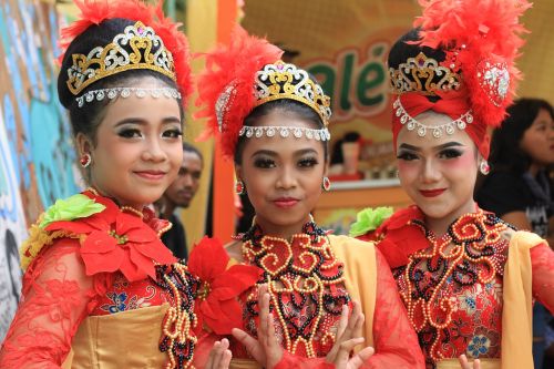 dancer girls indonesian