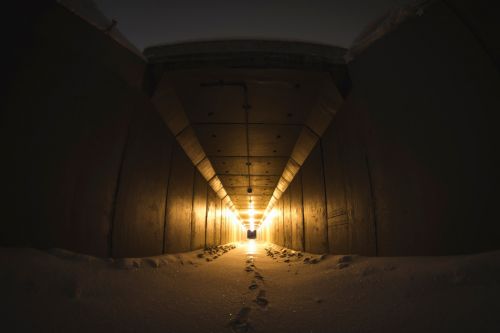 dark tunnel lights