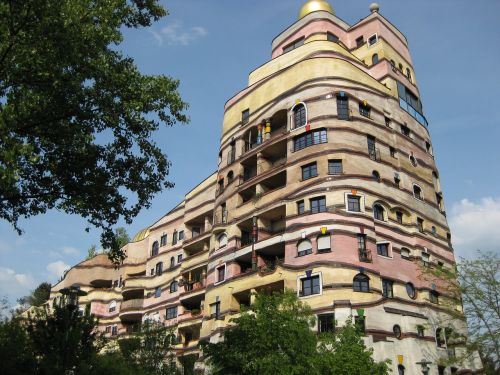 darmstadt waldspirale hundertwasser