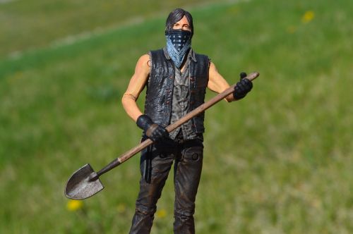 daryl dixon the walking dead action figure