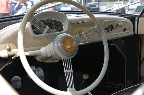 dashboard old car interior