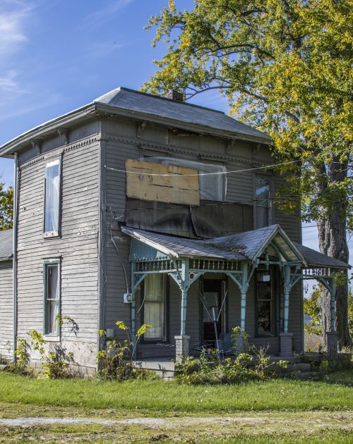 Decaying House