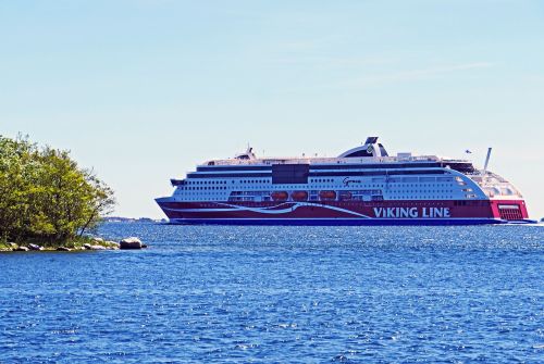 deep-sea ferry stockholm-helsinki finnish