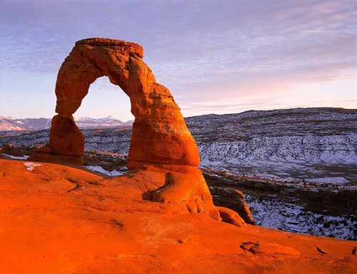 delicate arch landscape rock