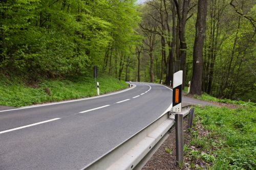 delineator posts road traffic