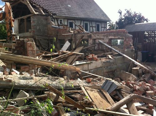 demolition ruin home