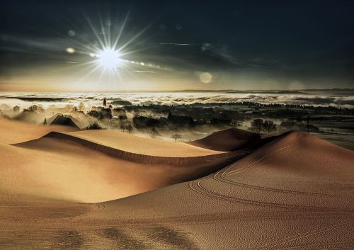 desert city cloud