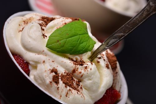 dessert strawberries whipped cream