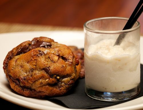 dessert cookie milkshake