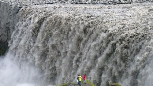 detifoss iceland cascade