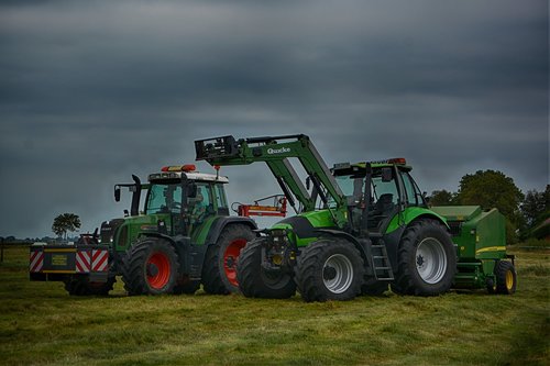 deutz  tractors  tractor