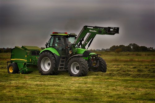 deutz  tractors  tractor