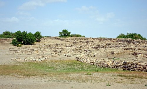 dholavira  archaeological site  excavation