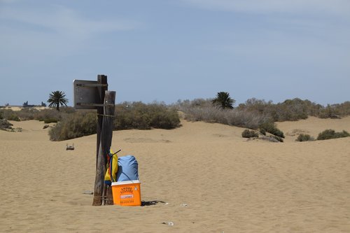 directory  beach  sand