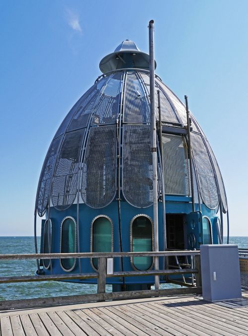 diving bell sellin sea bridge