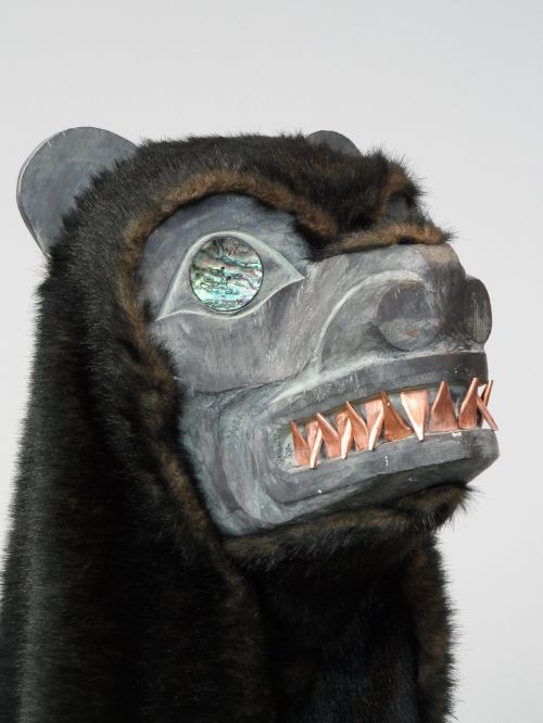 documenta 14 kassel bear mask