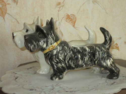 dogs ceramic statues