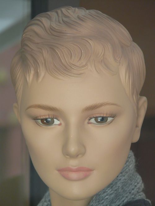 doll head hairstyle