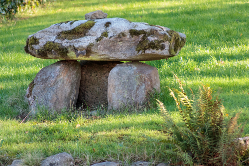 dolmen thorning museum