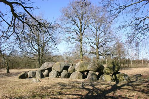 dolmen prehistory