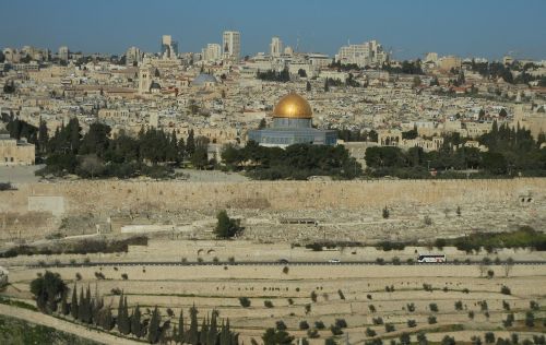dome of the rock jerusalem cityscape