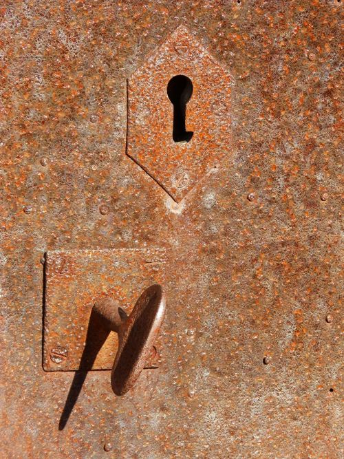 door iron rusty