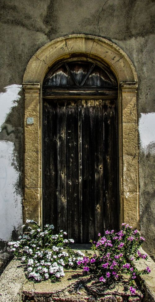 door entrance wooden
