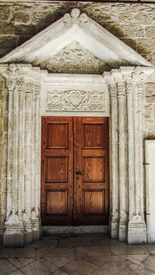 door gate entrance