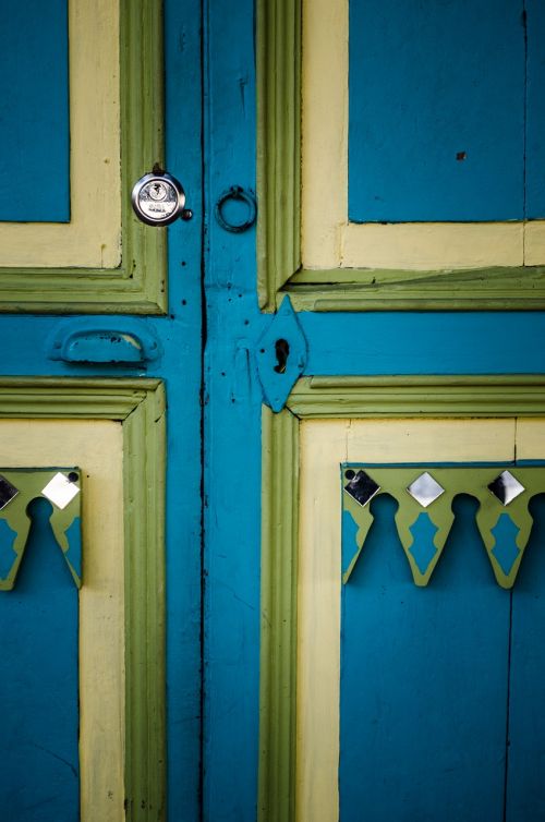 door lock blue