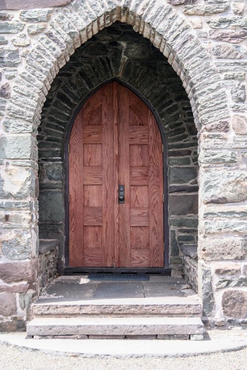 door stone arch