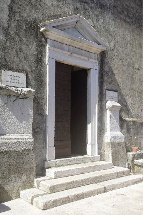 door port church