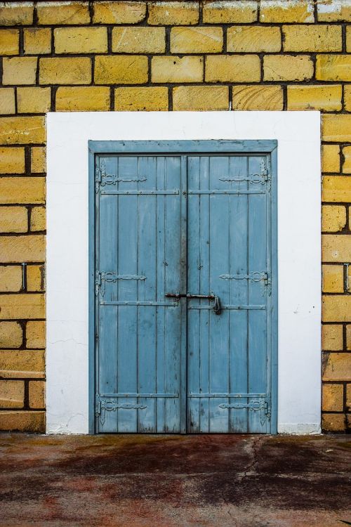 door wooden wall