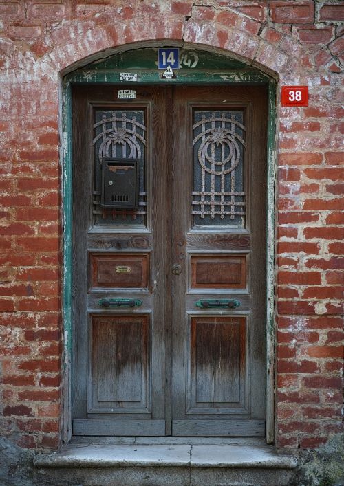 door old building