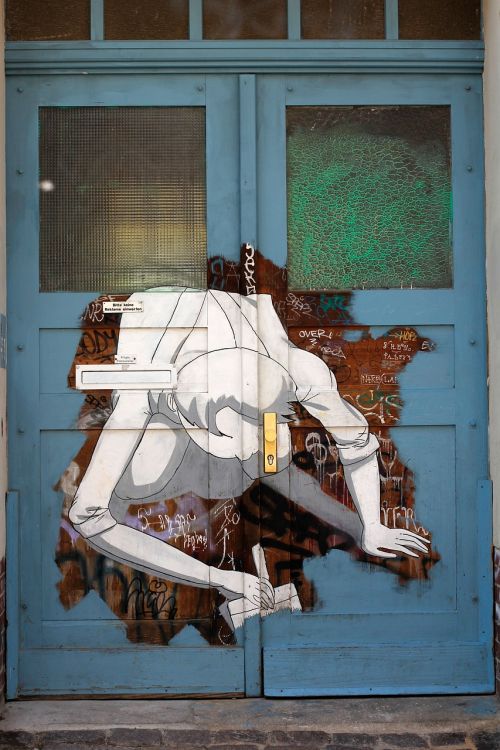 door graffiti painting