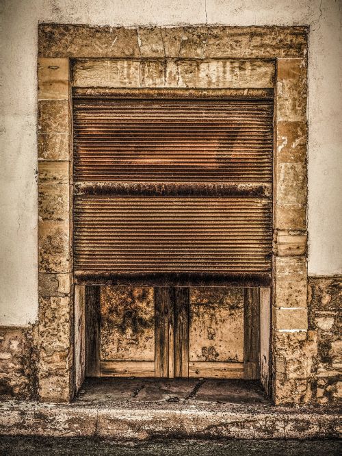 door old rusty