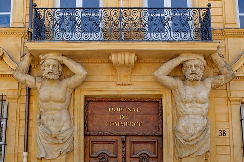 door  statue  facade